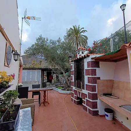 La Casa De La Pradera Farmház Santa Lucia
